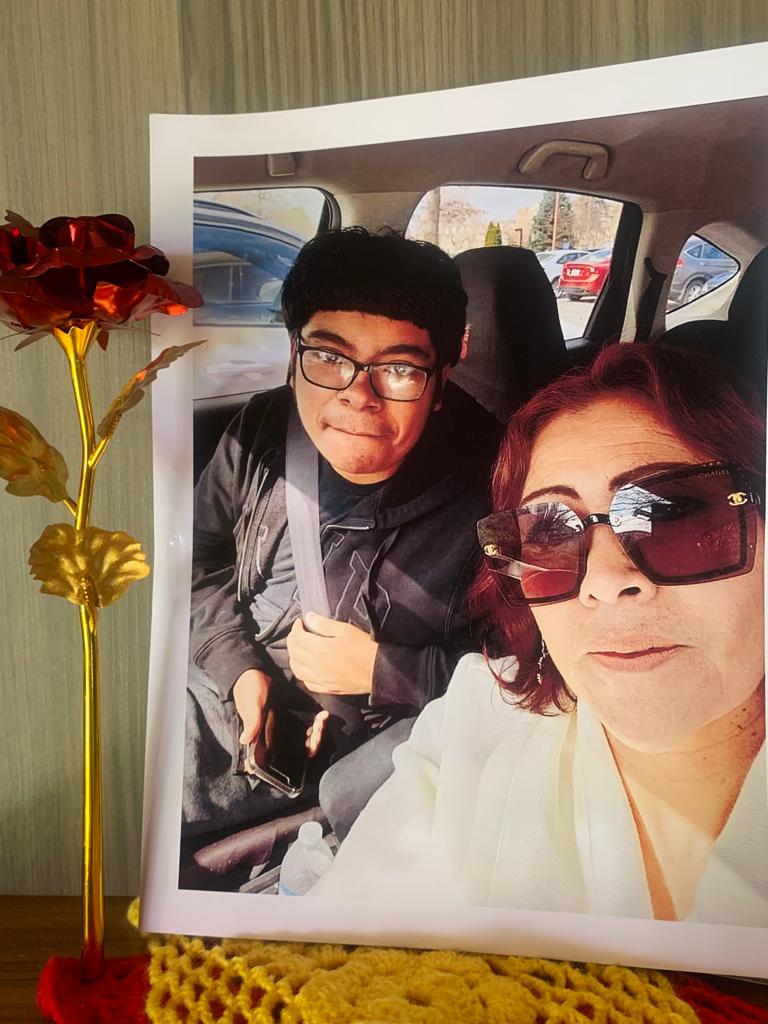 Adolescente muere intoxicación por monóxido - Fairfax, Viriginia.