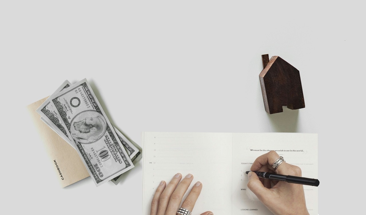 HIPOTECA. El programa de hipoteca al que puede aspirar estará condicionado por su calificación de crédito, sus ahorros y el tipo de casa que quiere comprar. Foto: Pixabay.