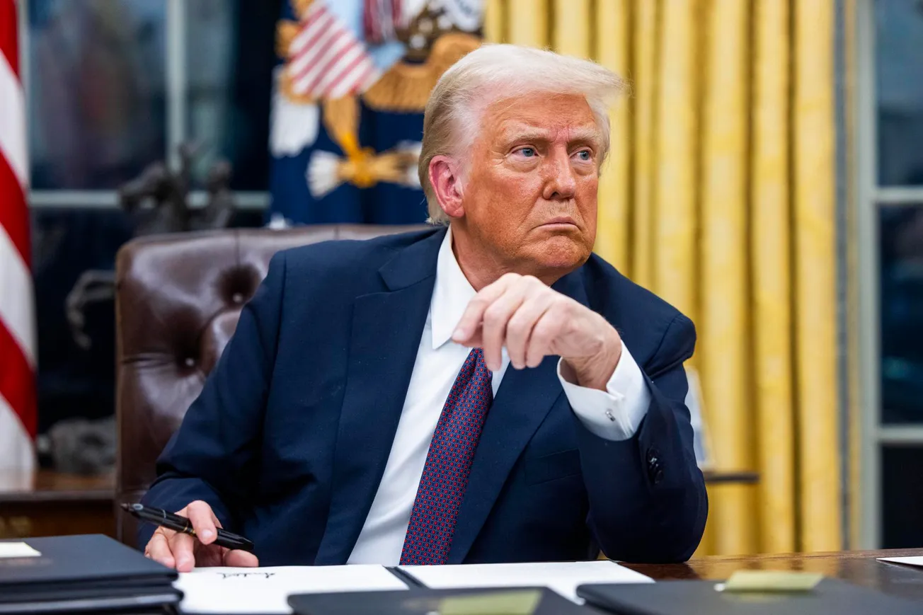 Demandan a Trump por poner en peligro diversas especies marinas en el Golfo de México