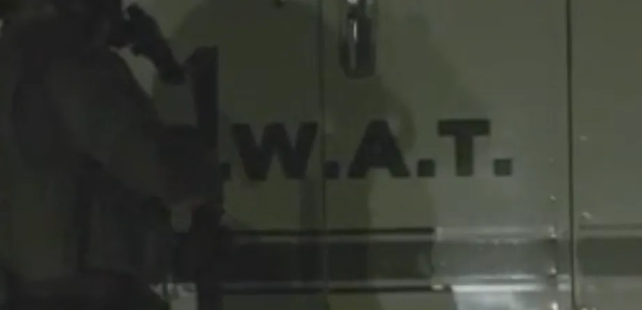 Un atraco a camión blindado en Filadelfia desencadena operación policial con equipos SWAT