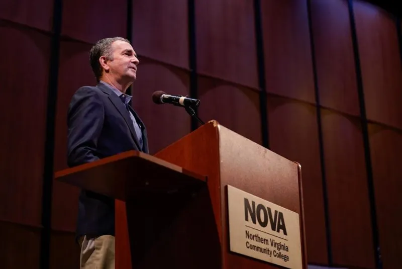 Virginia: Gobernador Northam presenta plan estratégico de salud materna