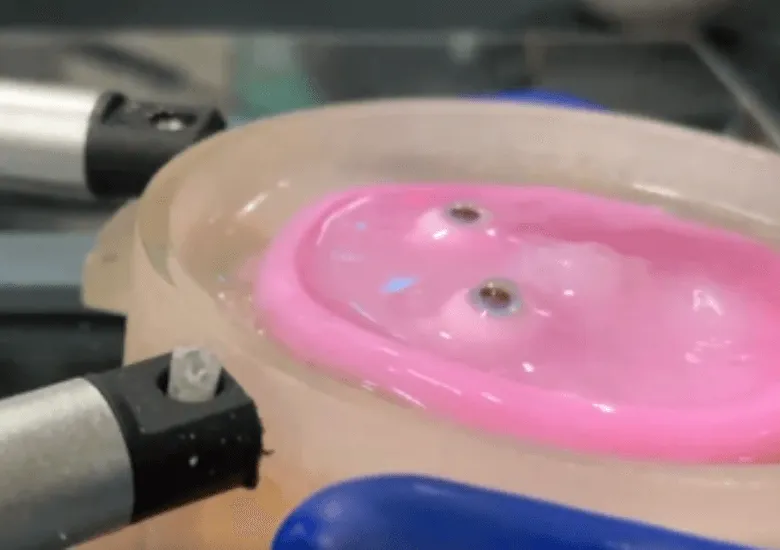 robot piel humana