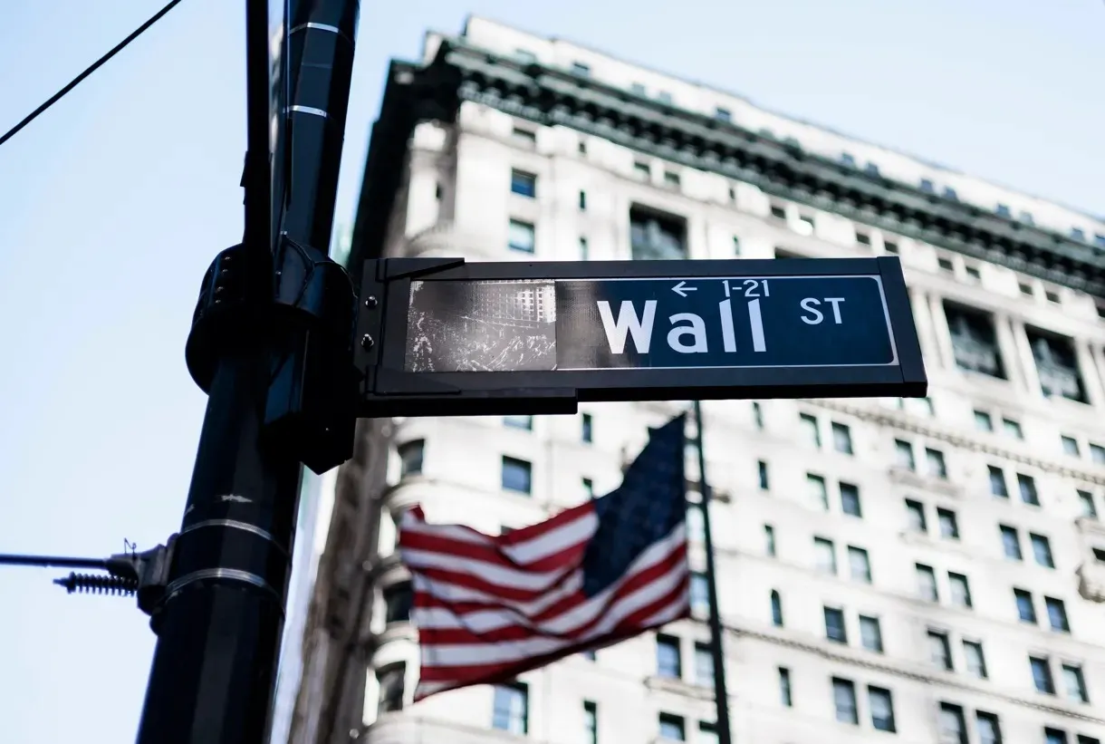 Dow Jones gana menos de 0.1% en una jornada de cautela a la espera de la publicación de los próximos eventos de Apple y las ganancias de Oracle