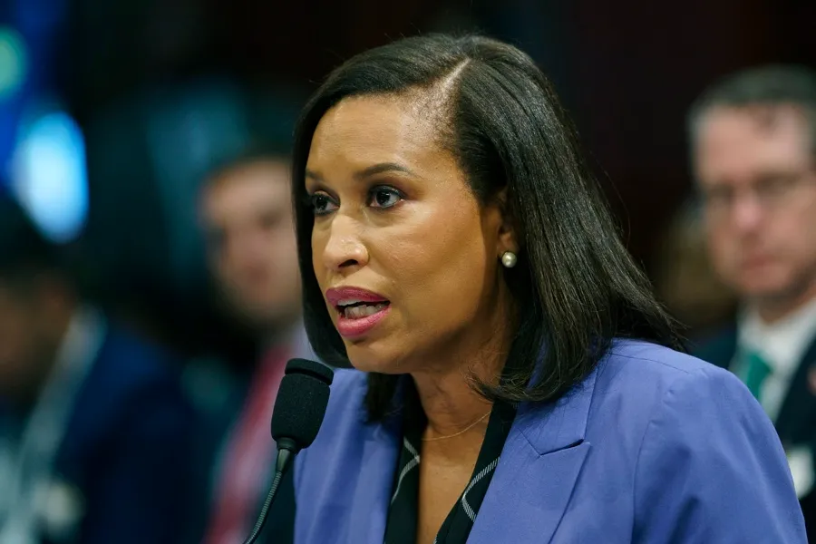 DC se prepara para un futuro sin Muriel Bowser