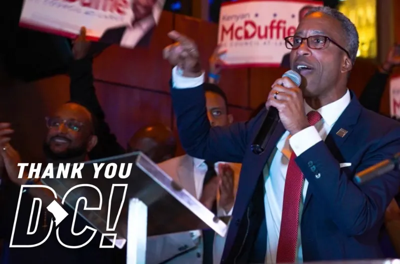 Kenyan McDuffie sale del Consejo ¿va por la alcaldía?