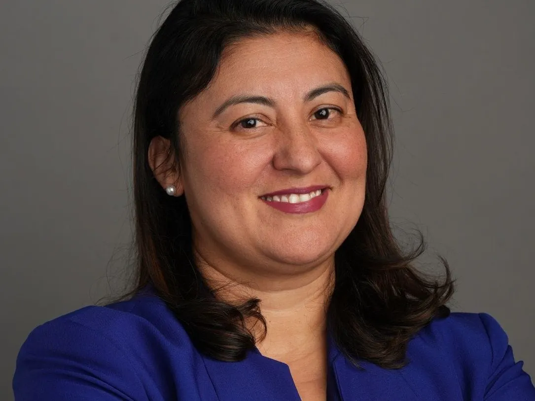 Celebre su Año Nuevo Financiero: Una Sesión de Preguntas y Respuestas con Maritza Gonzalez Gerente Comunitario de Washington D.C.