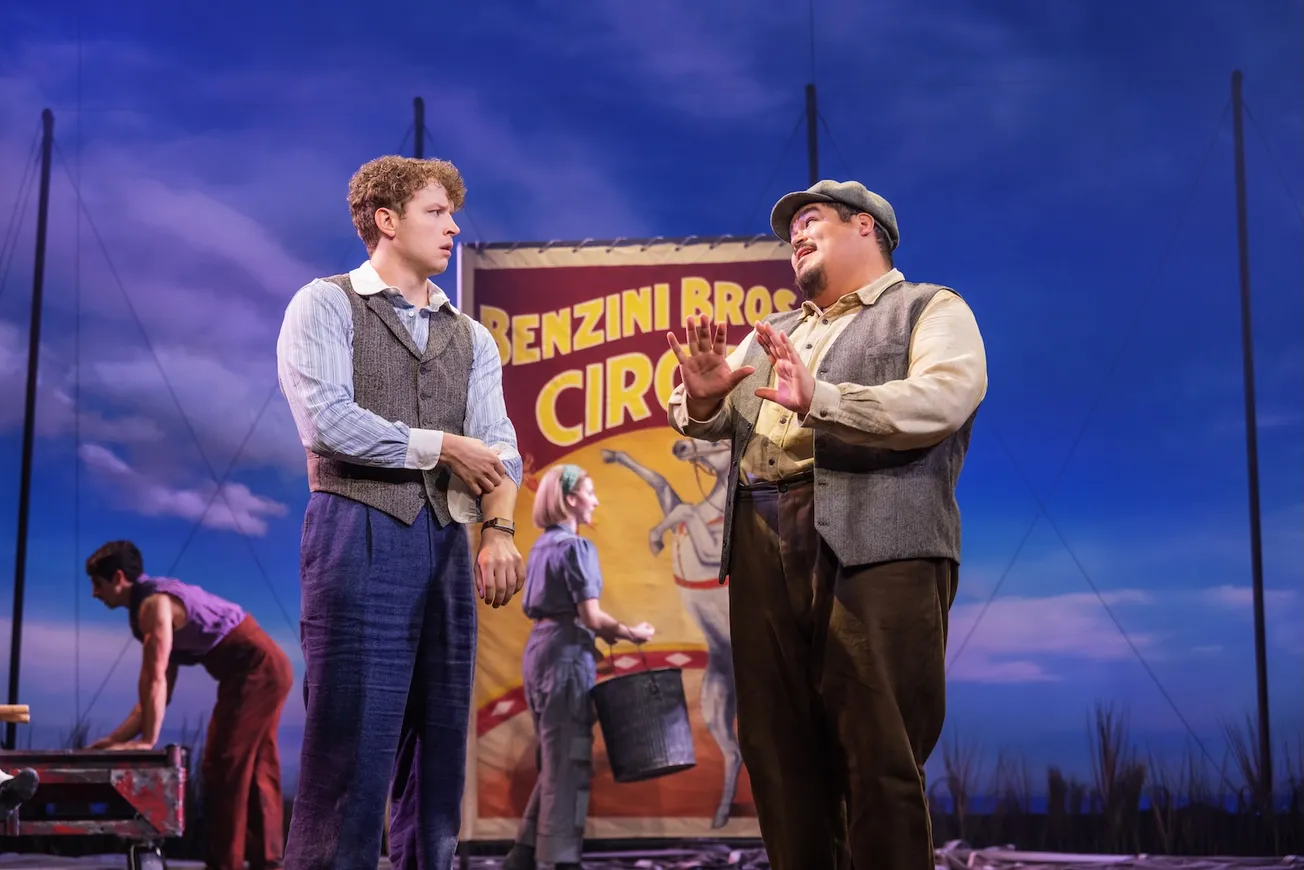 El musical Water for Elephants llega al National Theatre con talento latino