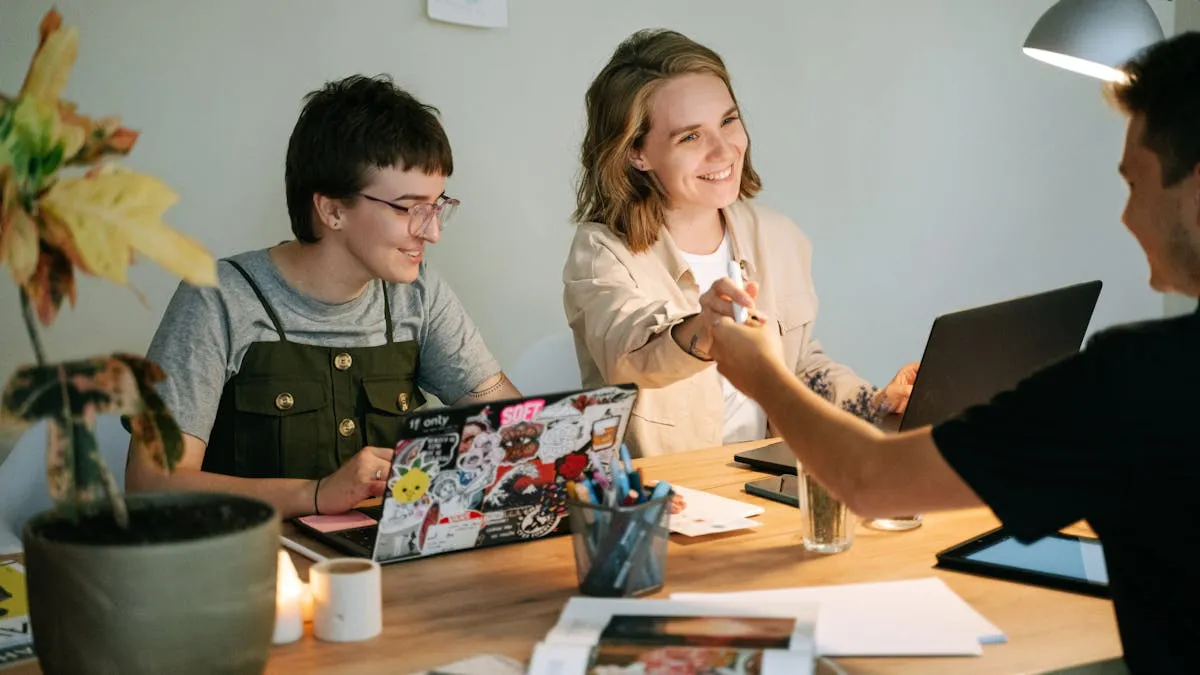 Bowser abre inscripciones para el programa de empleo juvenil de DC en 2026