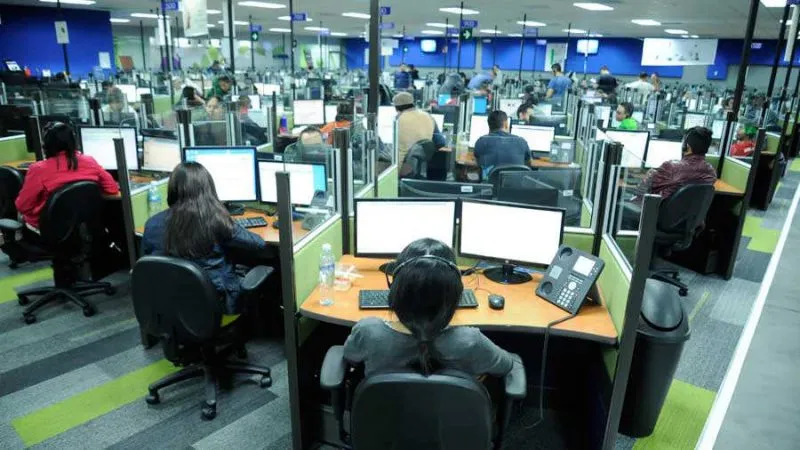 Medidas económicas ponen en jaque más de 100 mil empleos en El Salvador