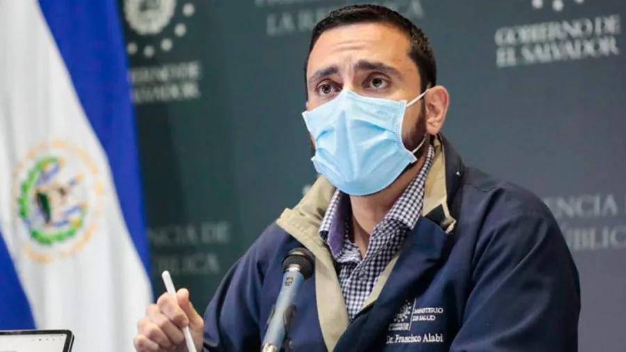 Ministro de El Salvador admite 100 muertes por COVID-19 en personal de salud