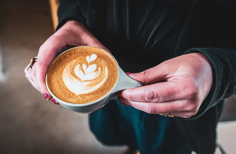 Café Unido abre tienda minorista y snack bar en DC