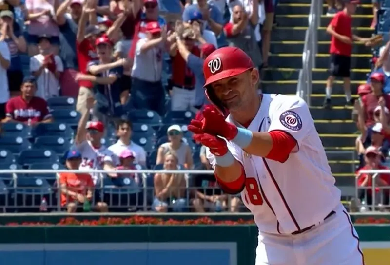 Gerardo Parra pone a Washington a bailar de nuevo el Baby Shark