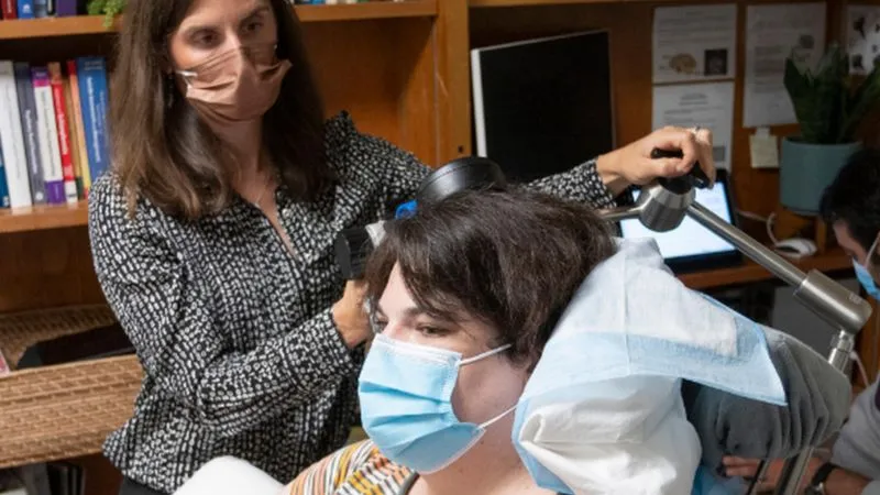 La mujer que superó la depresión gracias a un implante experimental en su cerebro