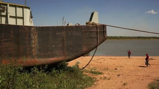 3 problemas inesperados que está generando en Sudamérica la histórica sequía del río Paraná