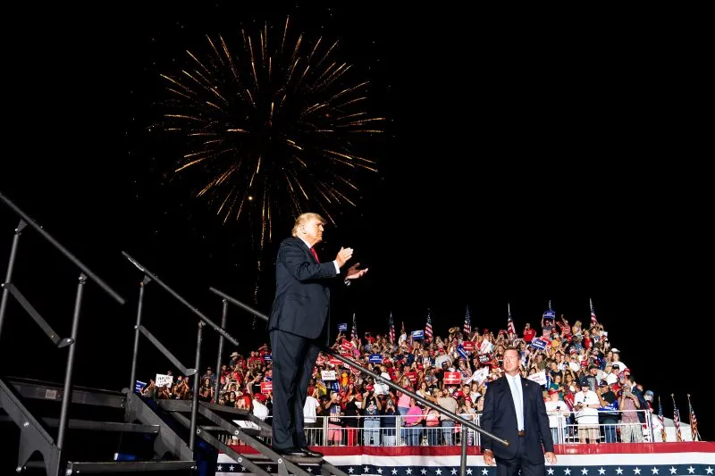 Análisis Ampliado:  Convencieron a Trump de no anunciar todavía candidatura oficial para 2024, seguirá siendo un presunto candidato por ahora
