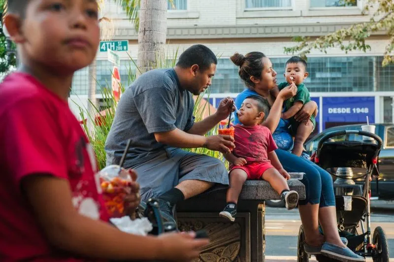 Investigación de Pew Research señala que los latinos se preocupan más por el cambio climático que sus pares blancos en EE.UU