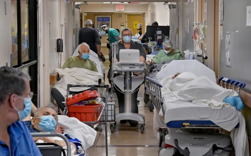Médicos en EEUU preocupados por riesgo a pacientes debido a reducción de costos luego de transacciones de capital privado