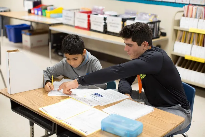 Dos campus para cuidar los unos de los otros