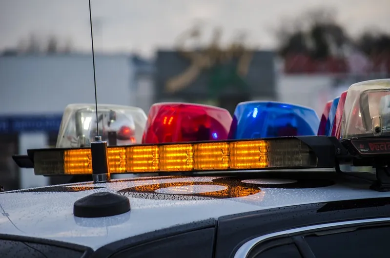 policías muertos por COVID-19