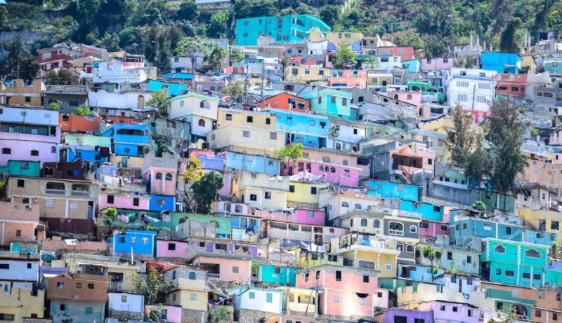 Queman vivos a dos periodistas haitianos que cubrían denuncias de violencia