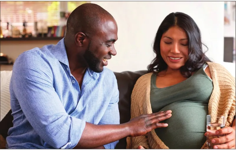 Protéjase y proteja a su bebé. Vacúnese.