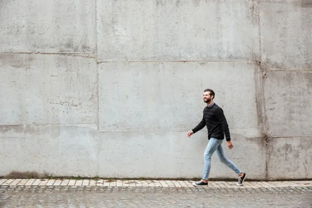 Hombre caminando