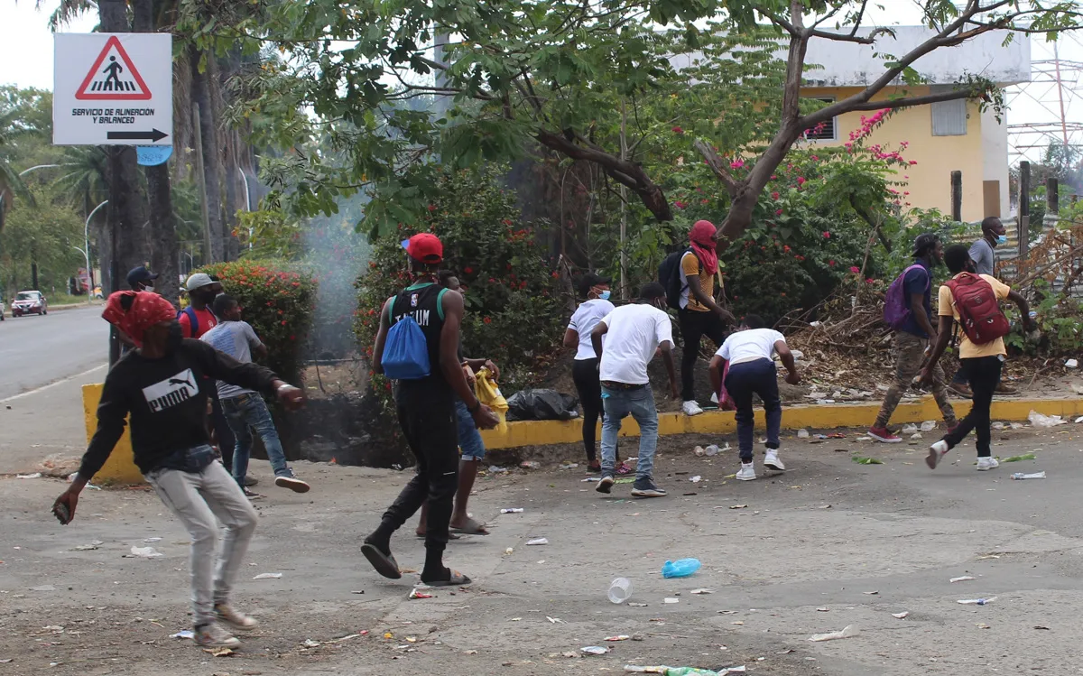 Migrantes en México chocan con la Guardia Nacional… otra vez