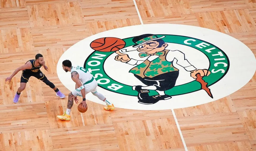 Los Warriors pueden conquistar el título este jueves ante unos Celtics sin margen de error