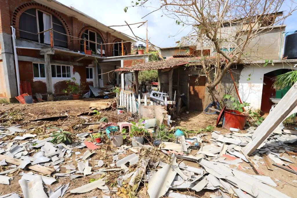 Oaxaca: zonas turísticas fueron devastadas por el paso del huracán 'Agatha'