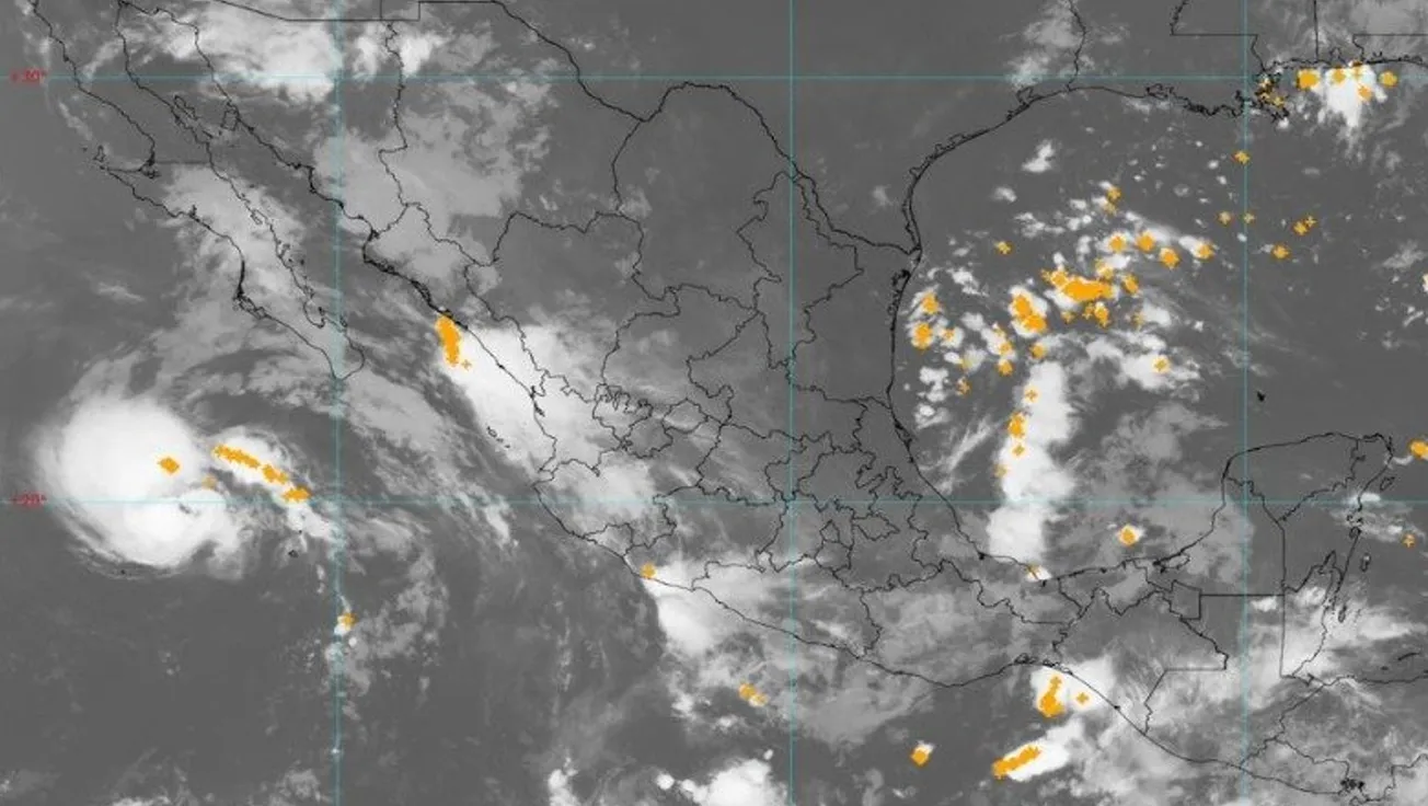 Tormenta tropical Howard por México provocará descargas eléctricas