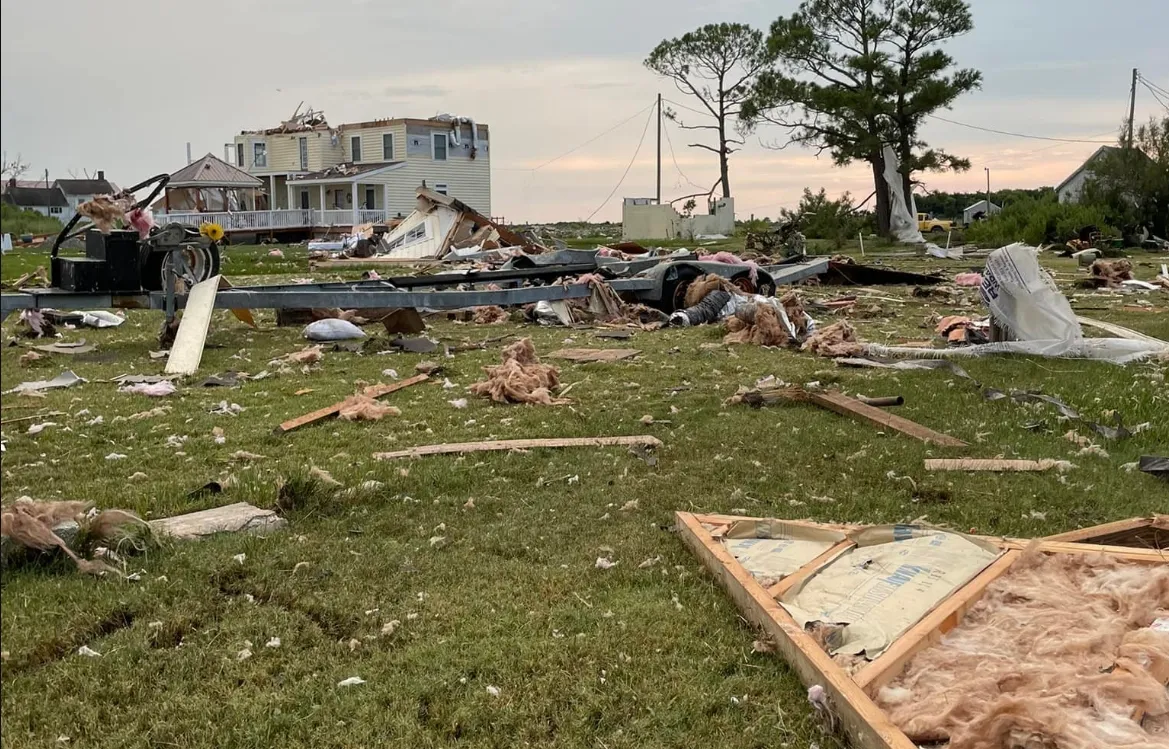 Tromba marina destruye zona de Smith Island al tocar tierra en Maryland