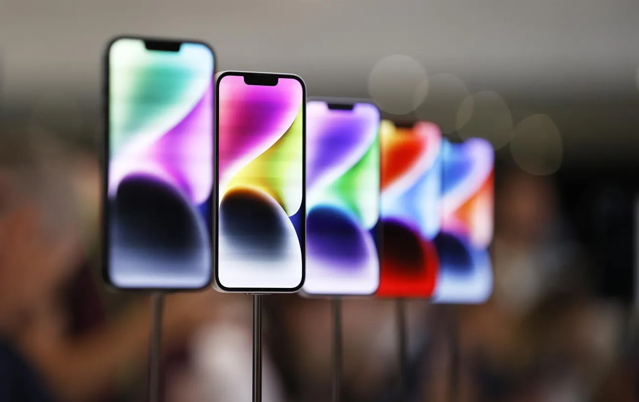 iPhone 14