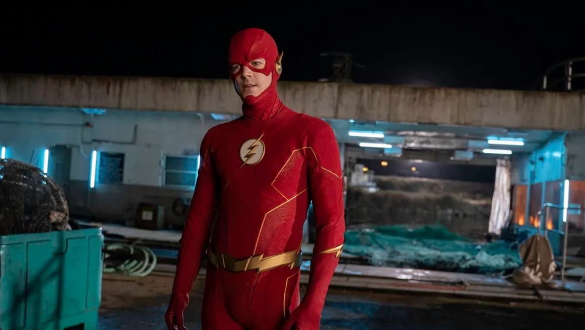 ezra miller elliot page flash
