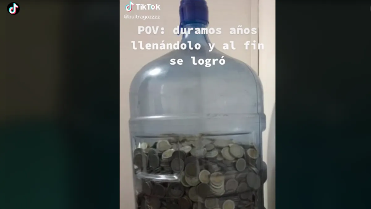 Familia ahorró monedas durante cuatro años y publicaron la suma en TikTok