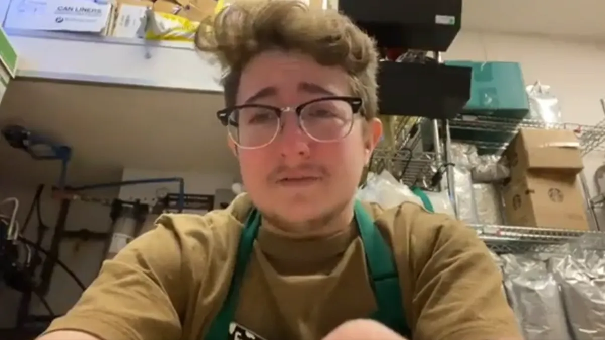 Joven llora porque tiene que trabajar ocho horas al día, su reacción se viralizó