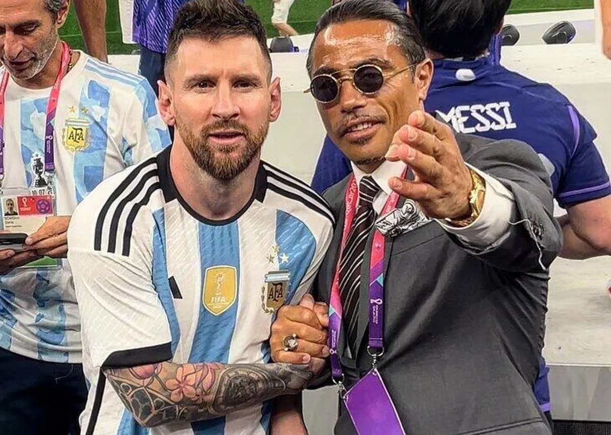 Critican al chef Salt Bae por su actitud en la final del Mundial