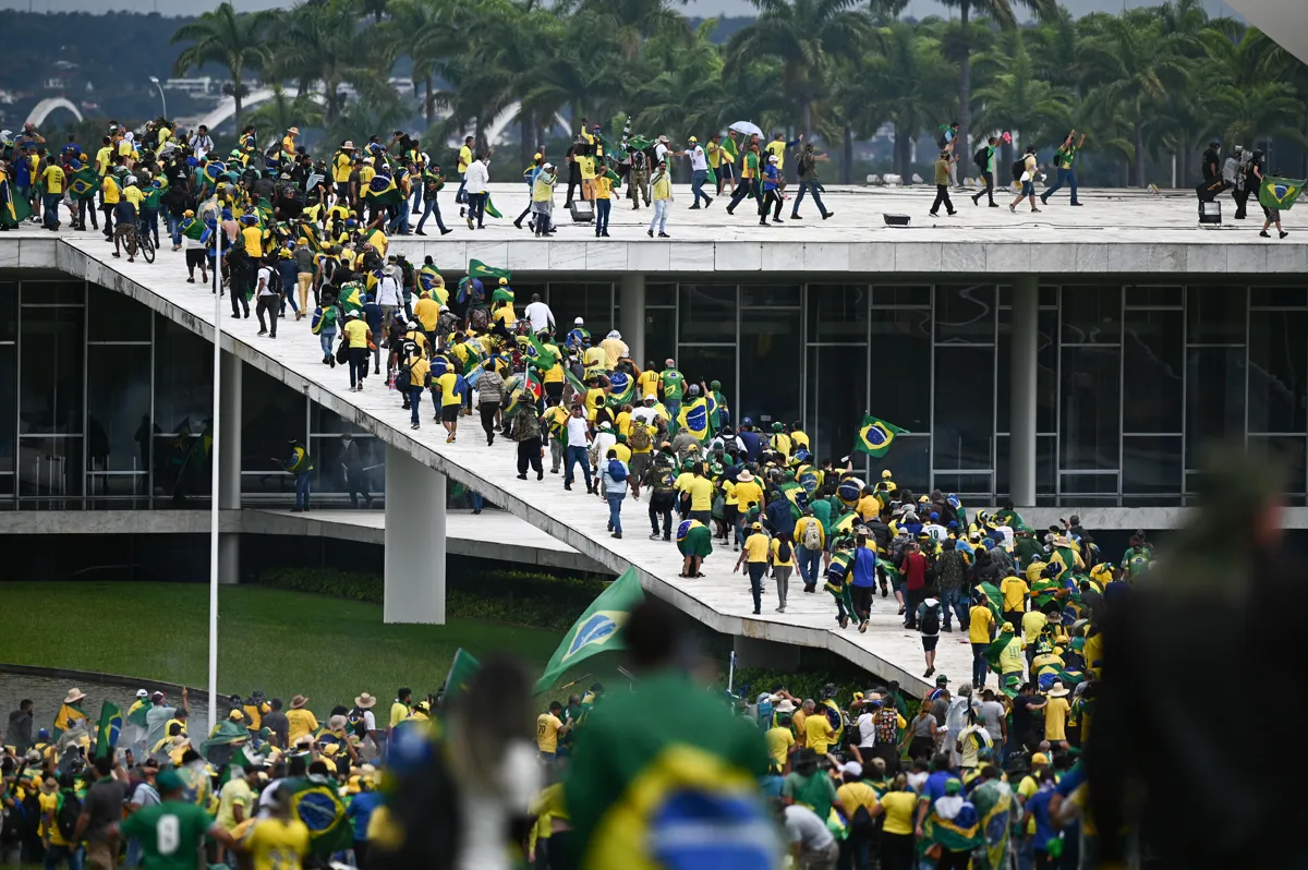 La peligrosa insurrección de Brasil