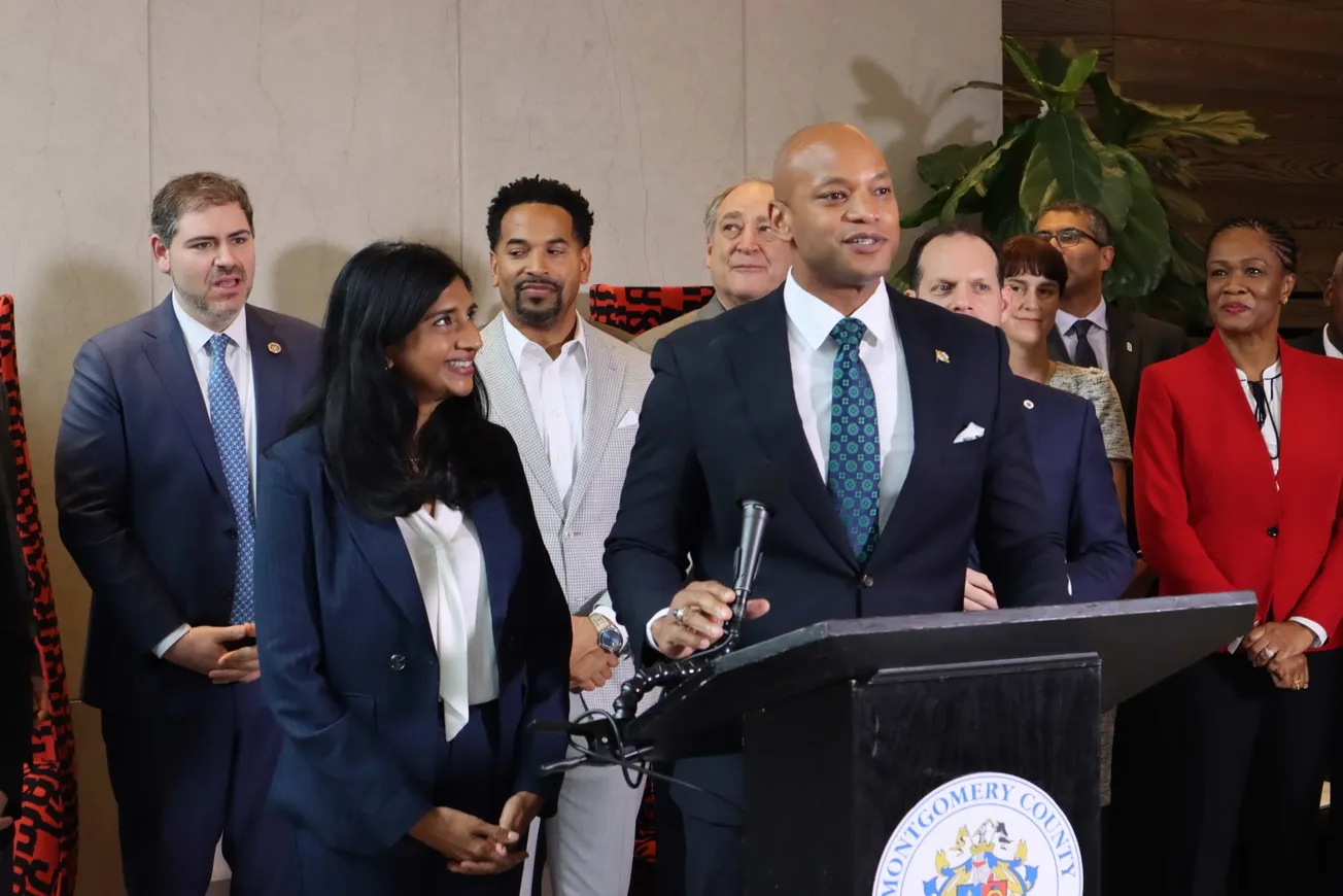 Gobernador de Maryland aborda avances en inteligencia artificial y transporte público en Montgomery