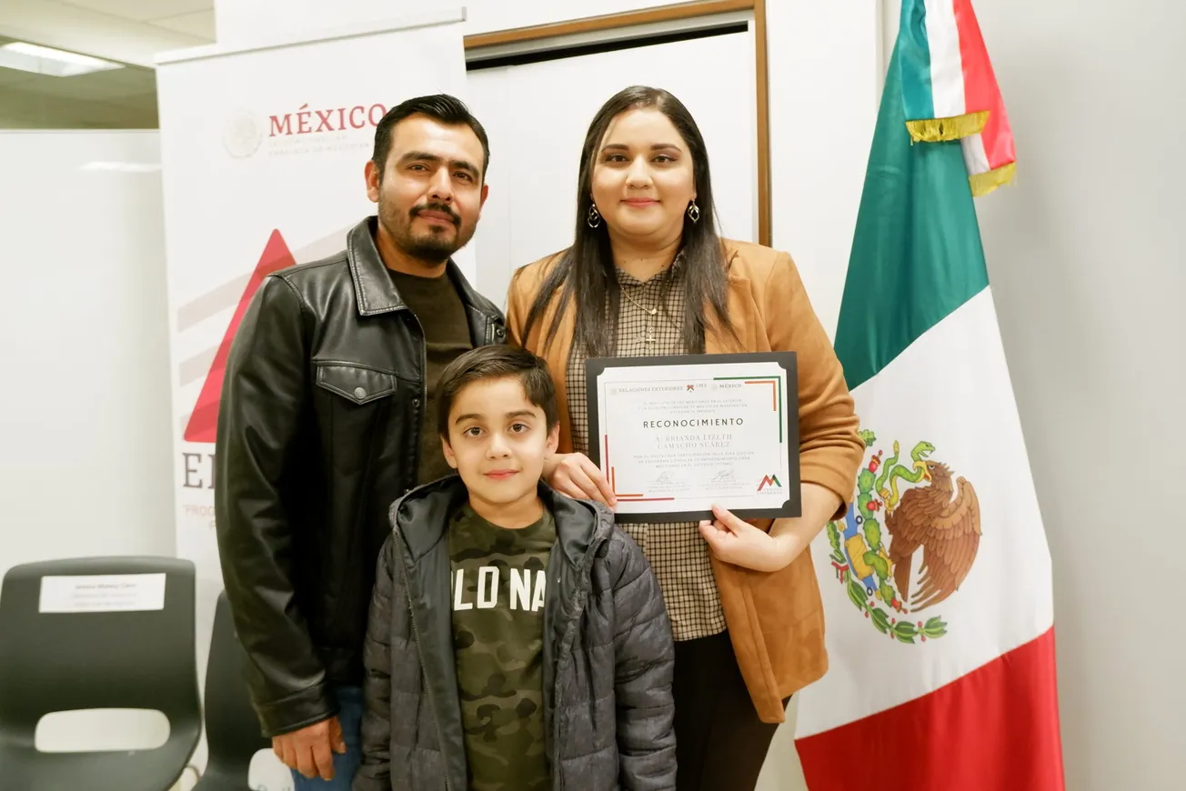 Consulado de México certifica a mujeres migrantes emprendedoras en Washington DC