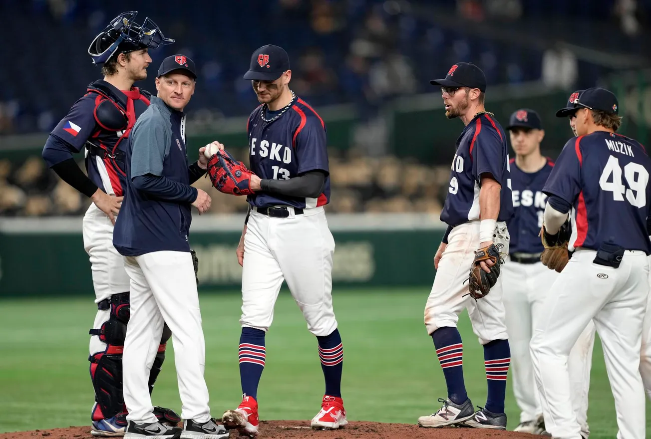 ¿Qué tienen en común un neurólogo, un bombero y un profesor de geografía? Son protagonistas del Clásico Mundial de Béisbol