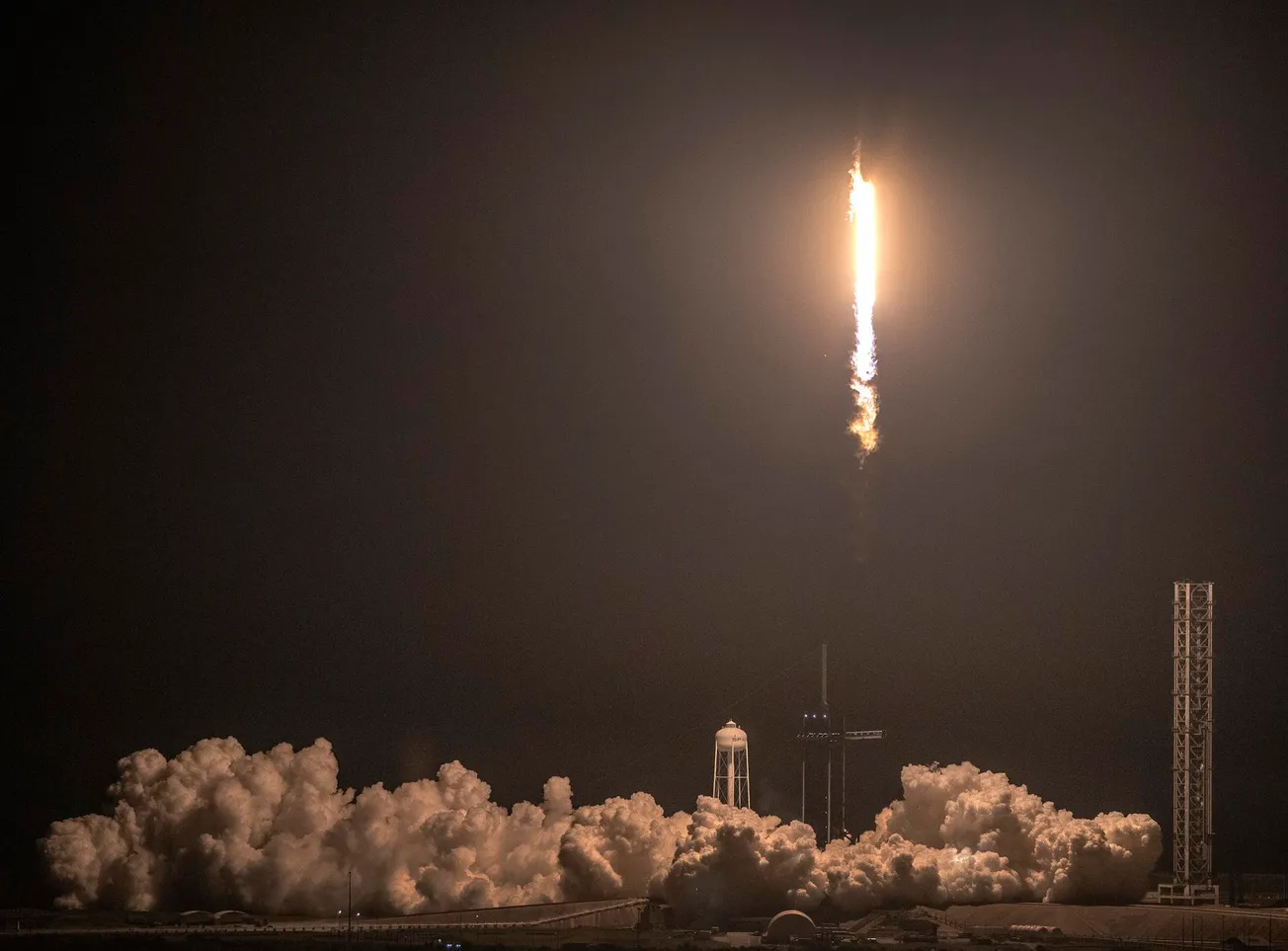 ¿A dónde van los astronautas enviados al espacio por SpaceX y la NASA?