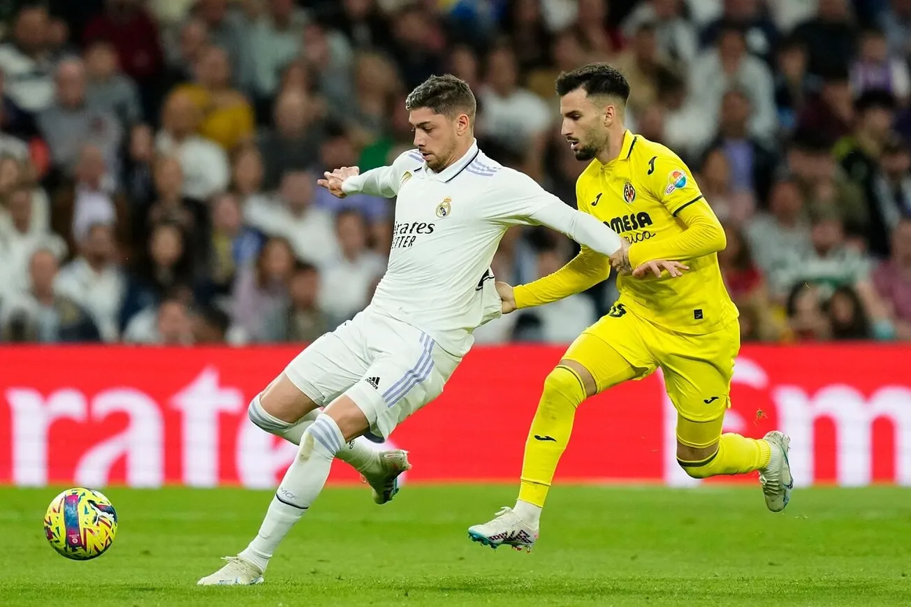 Fede Valverde y Álex Baena
