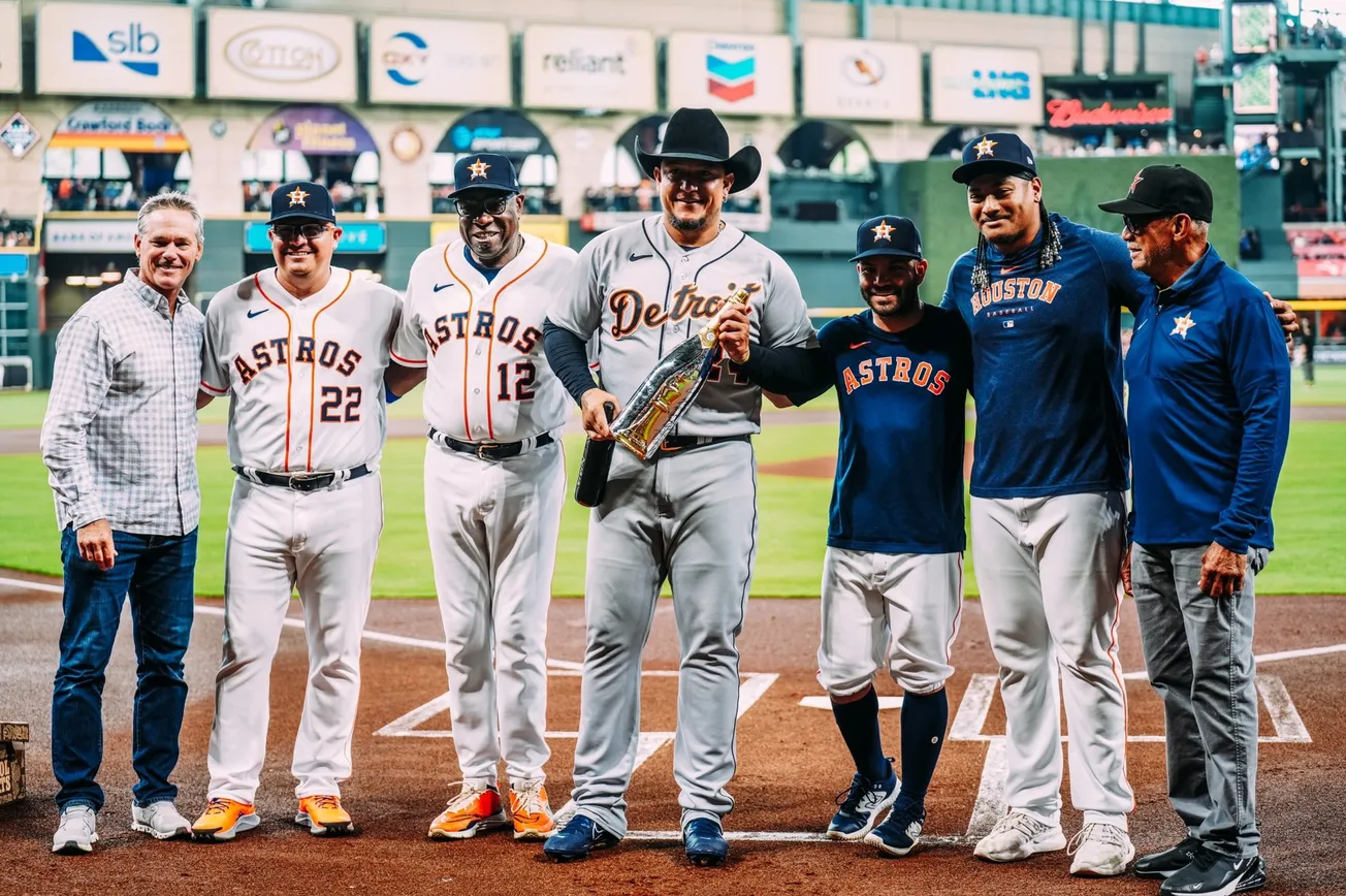 Miguel Cabrera homenaje Astros.