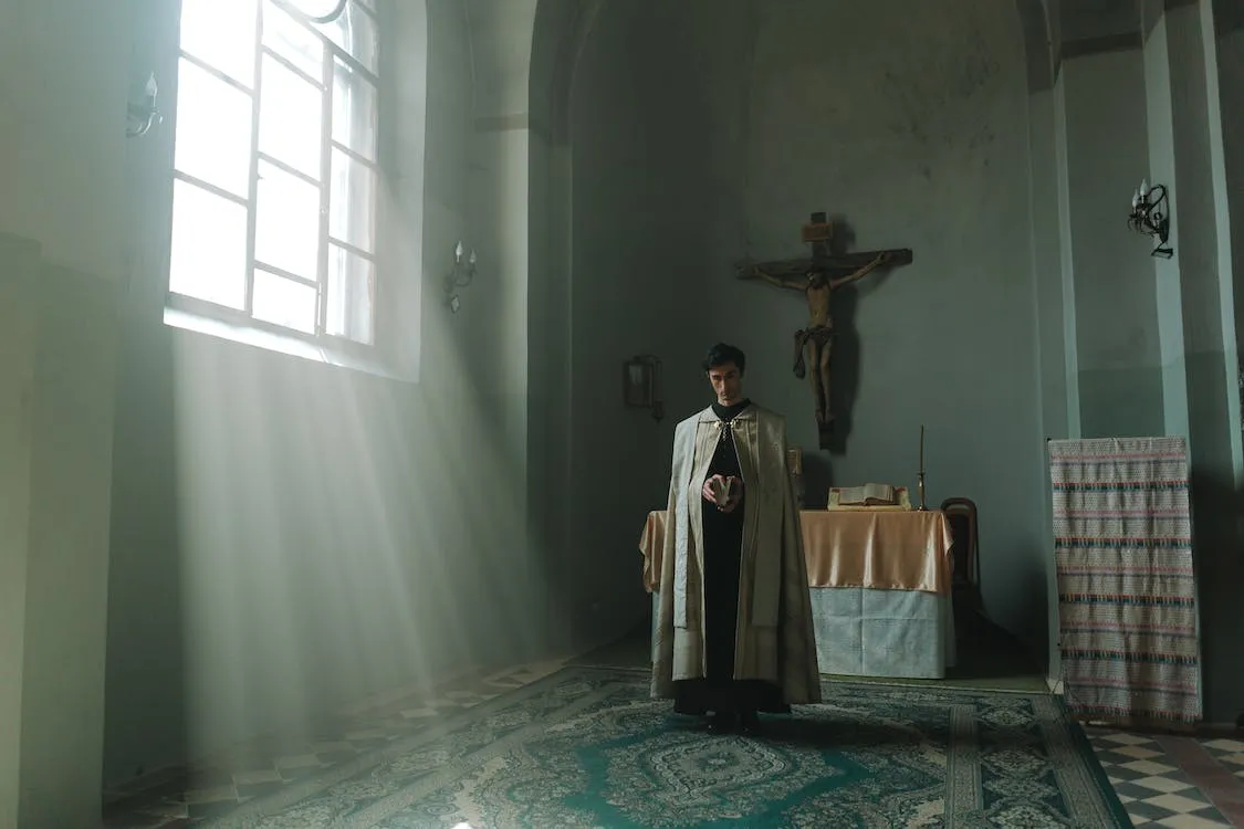 Asociación Internacional de Exorcistas ante SatanCon 2023