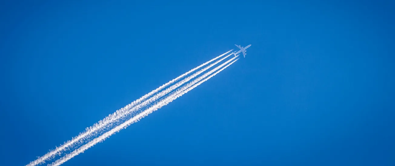Qué sabemos sobre la teoría conspirativa de los ‘chemtrails’: preguntas y respuestas