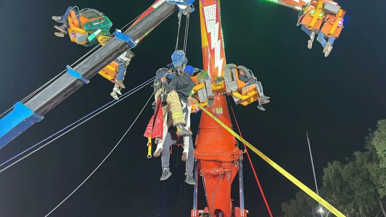 Falla rueda de la fortuna de Feria de San Isidro en México
