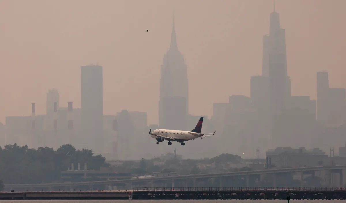 Baja calidad del aire en Nueva York por los incendios forestales de Canadá