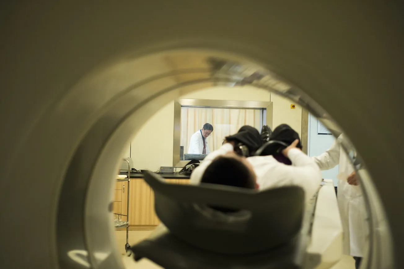 La píldora contra el cáncer de pulmón que reduce a la mitad el riesgo de muerte, según un "emocionante" estudio