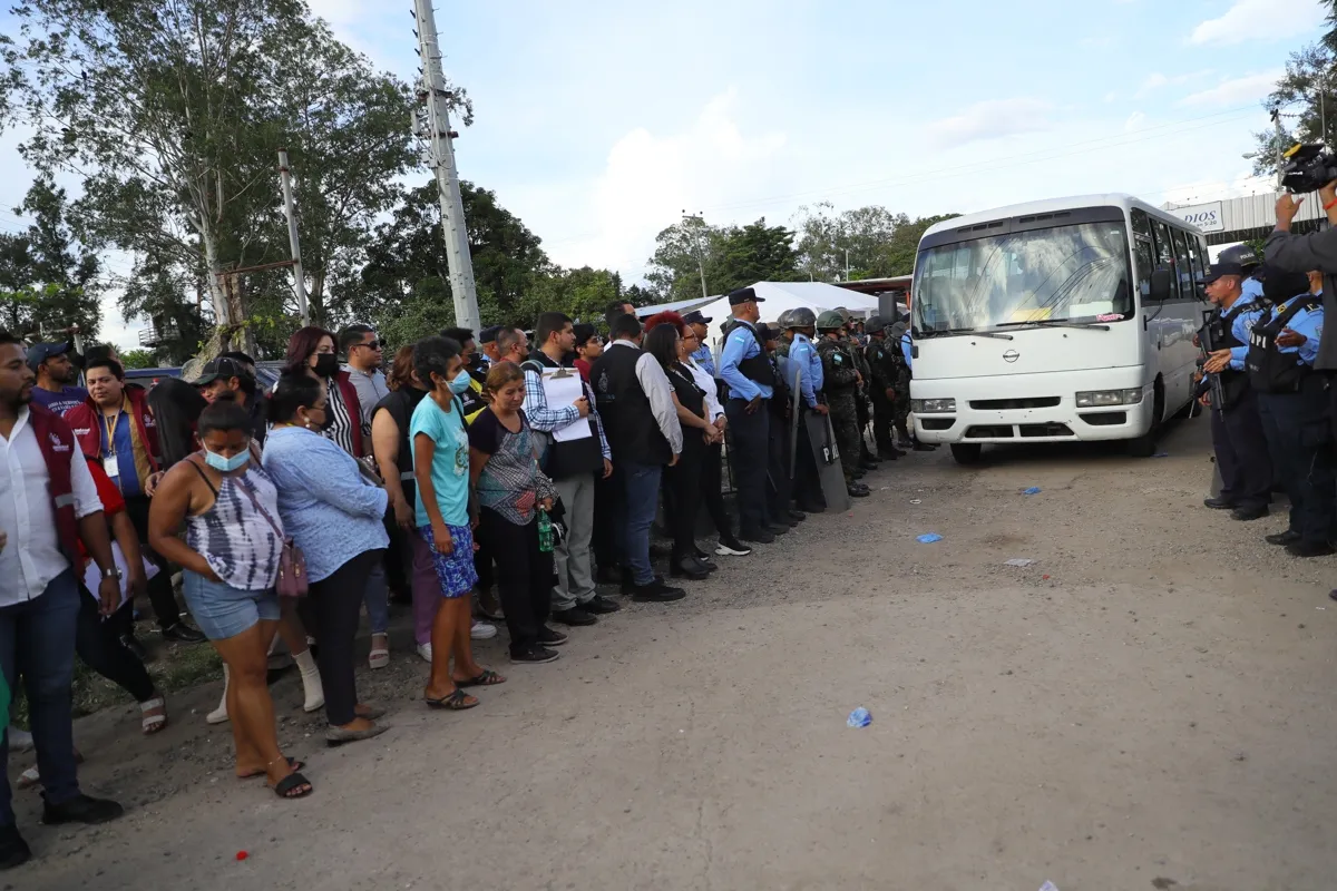 Se eleva cifra de muertas en cárcel de mujeres en Honduras
