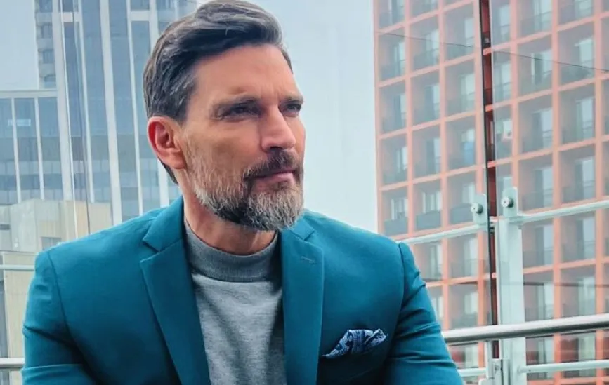 Julián Gil